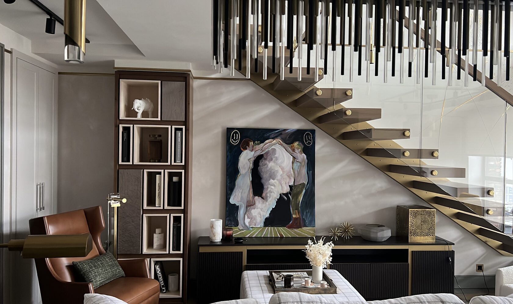 DESIGN IS FINE - Interior 4