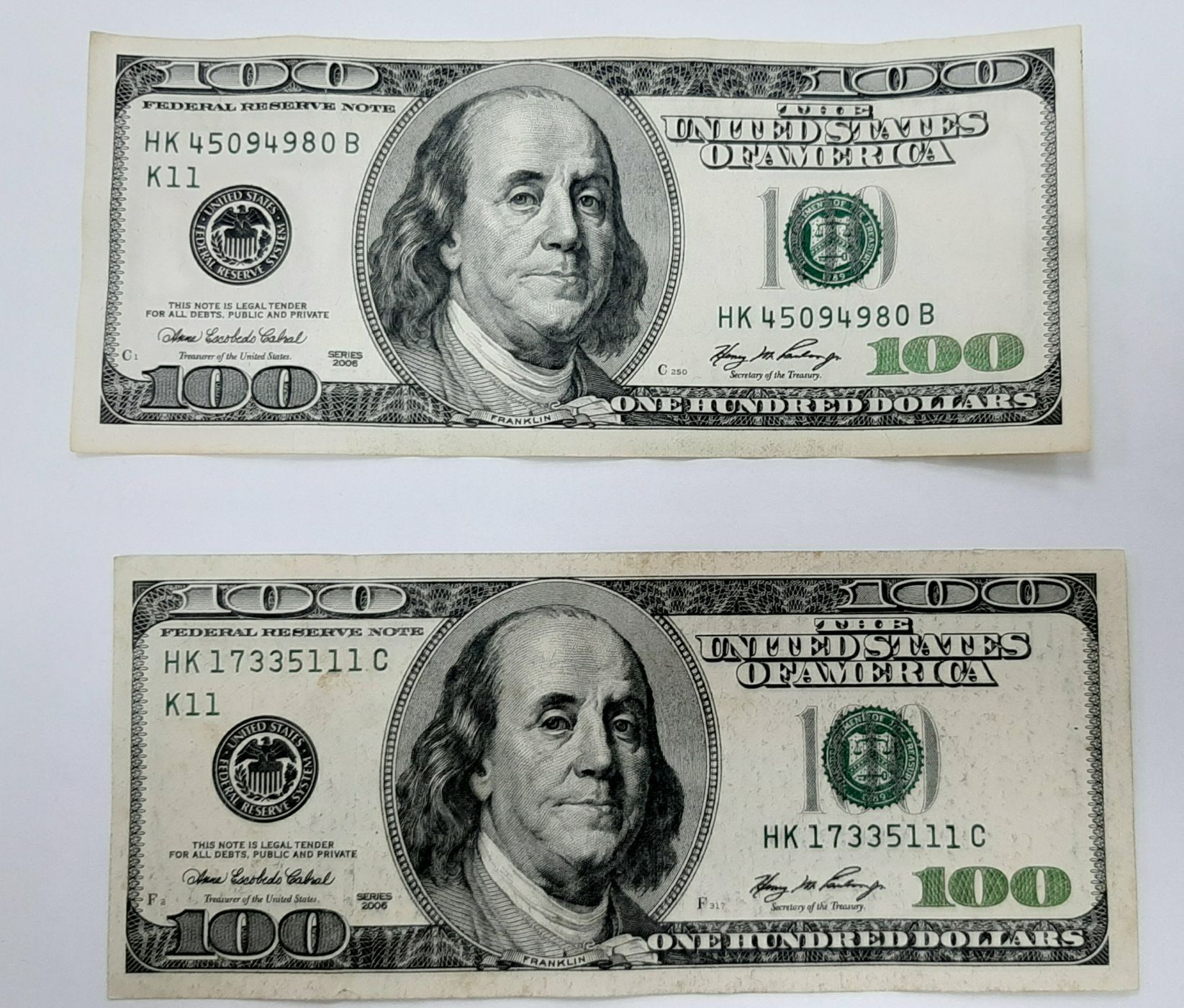 100 долларов старые и новые фото
