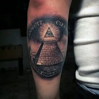О татуировке пирамиды
