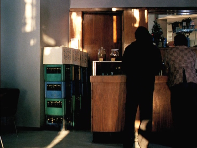 Гостиница россия москва мимино. В какой гостинице снимали мимино. Мимино фильм 1977 кадры гостиница. Фильм про ресторан. Мимино по местам съемок.