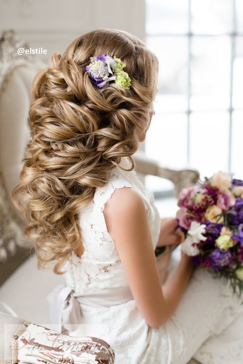 Бант из волос: для девушек, которые стремятся выглядеть на свадьбе ярко и оригинально