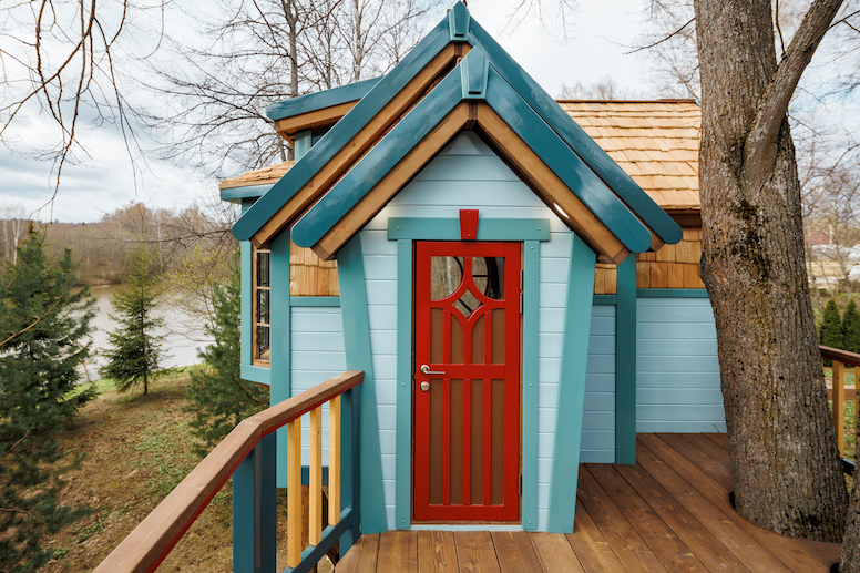 детский домик из дерева на заказ
