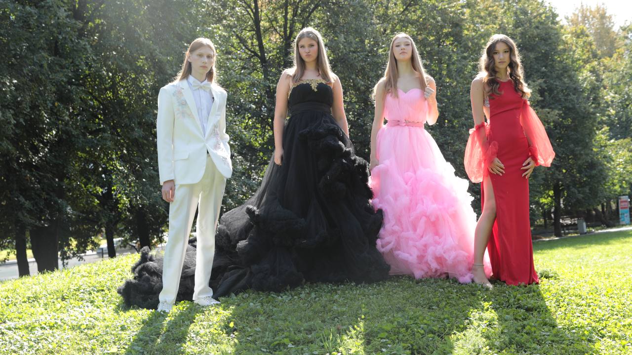 платье на выпускной , в чем встречать новый год