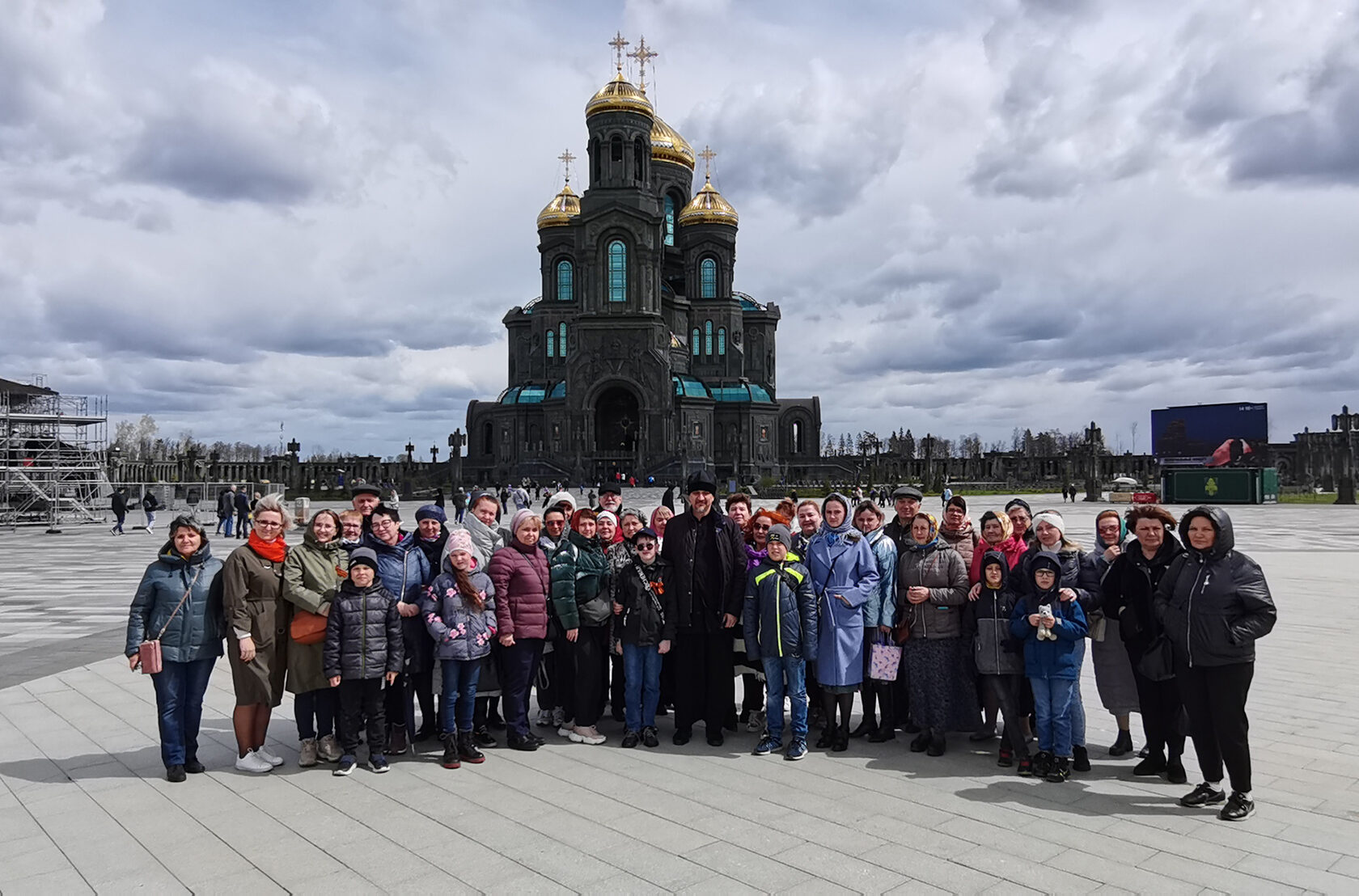 Храм Воскресения Христова в парке Патриот