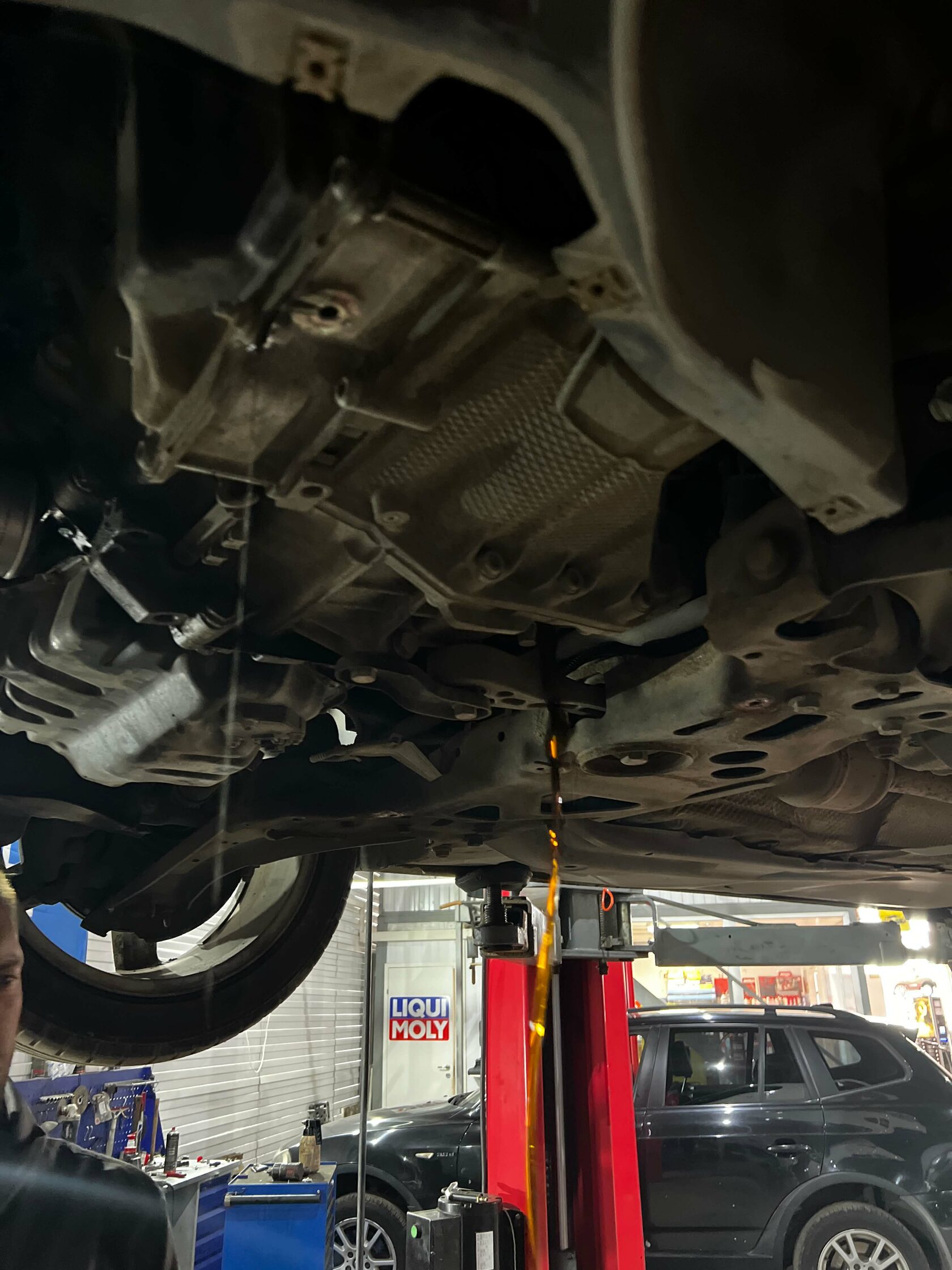 Слив масла из DSG DQ200