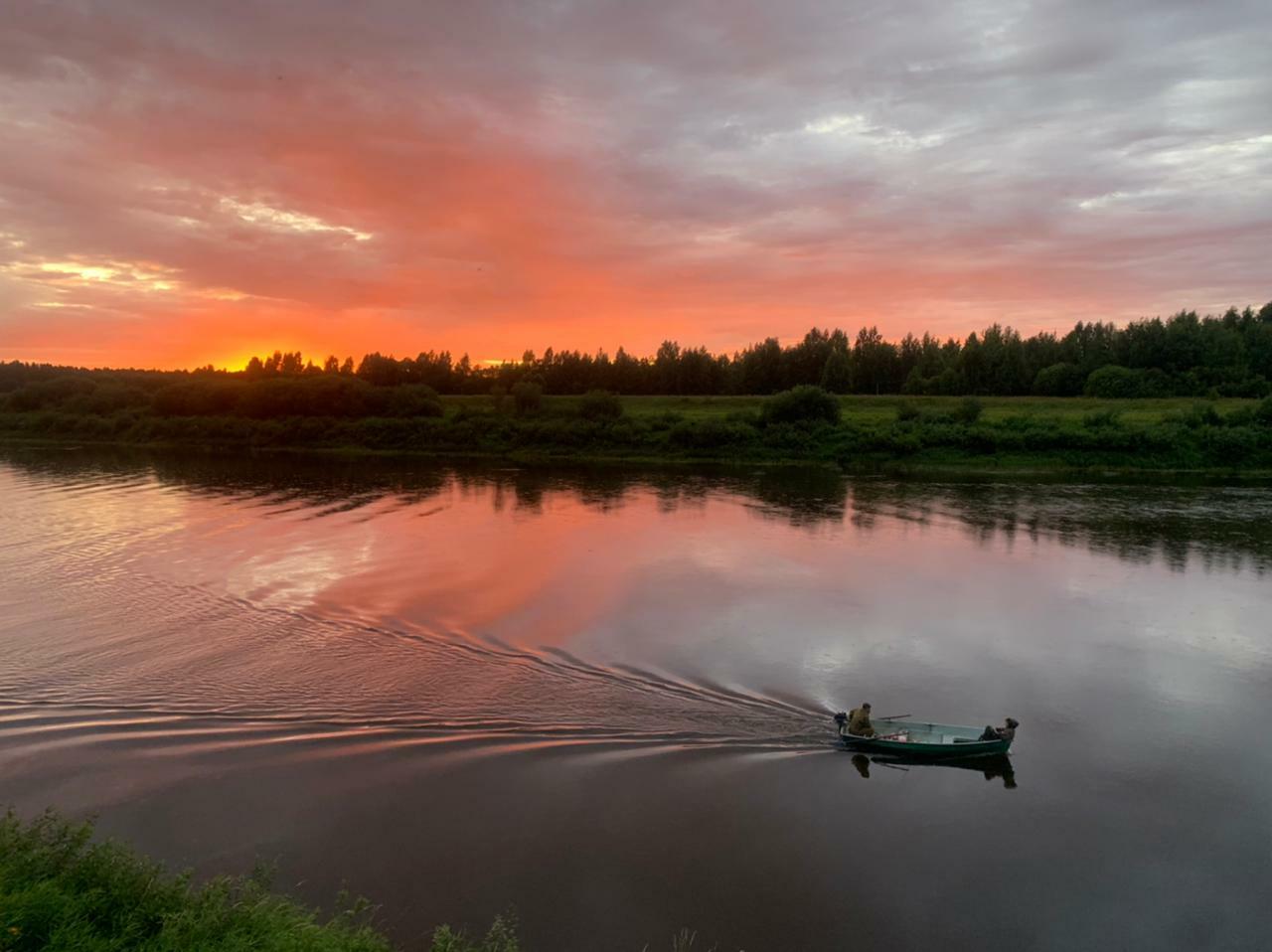 Бережок 4. Рыбалка на реке Великий Новгород.
