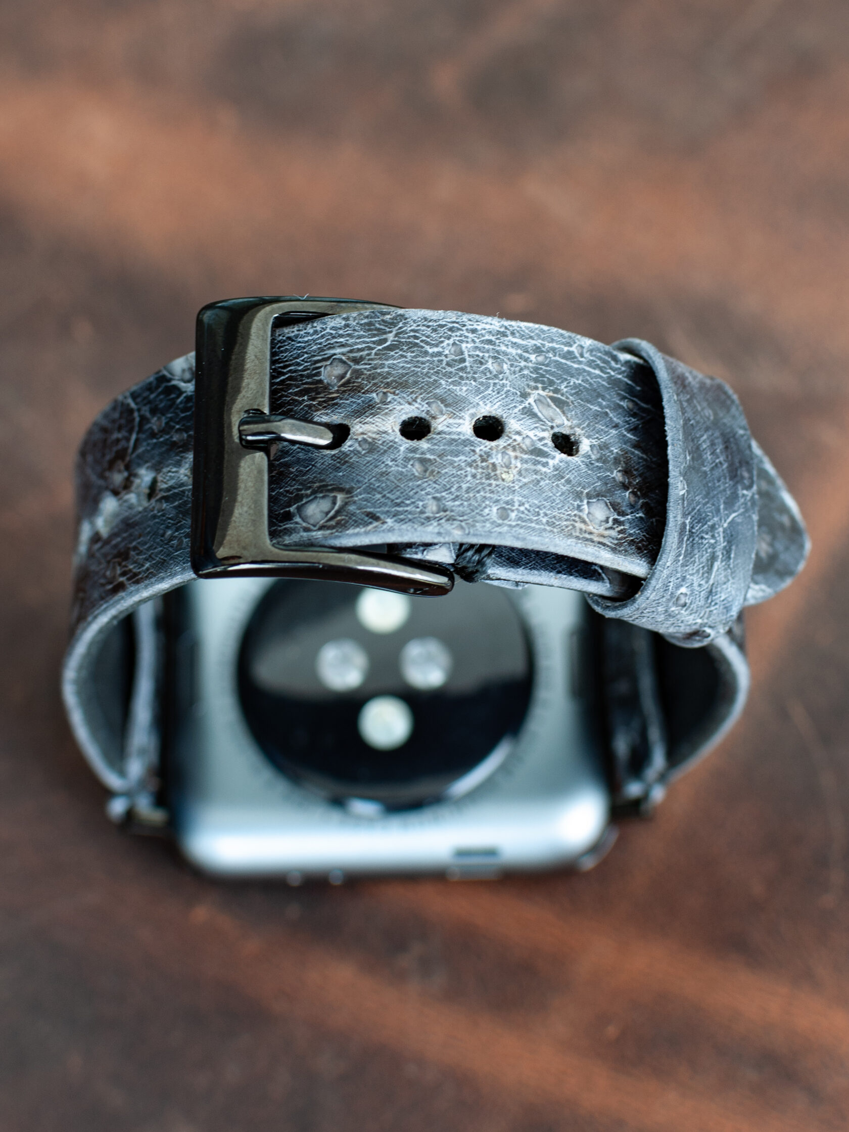 Ремешок из кожи осётра купить