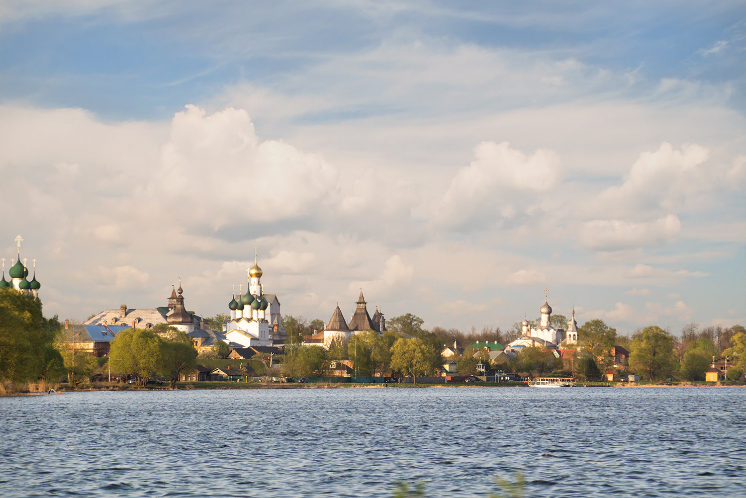 Где Переночевать В Новгороде Великом Недорого