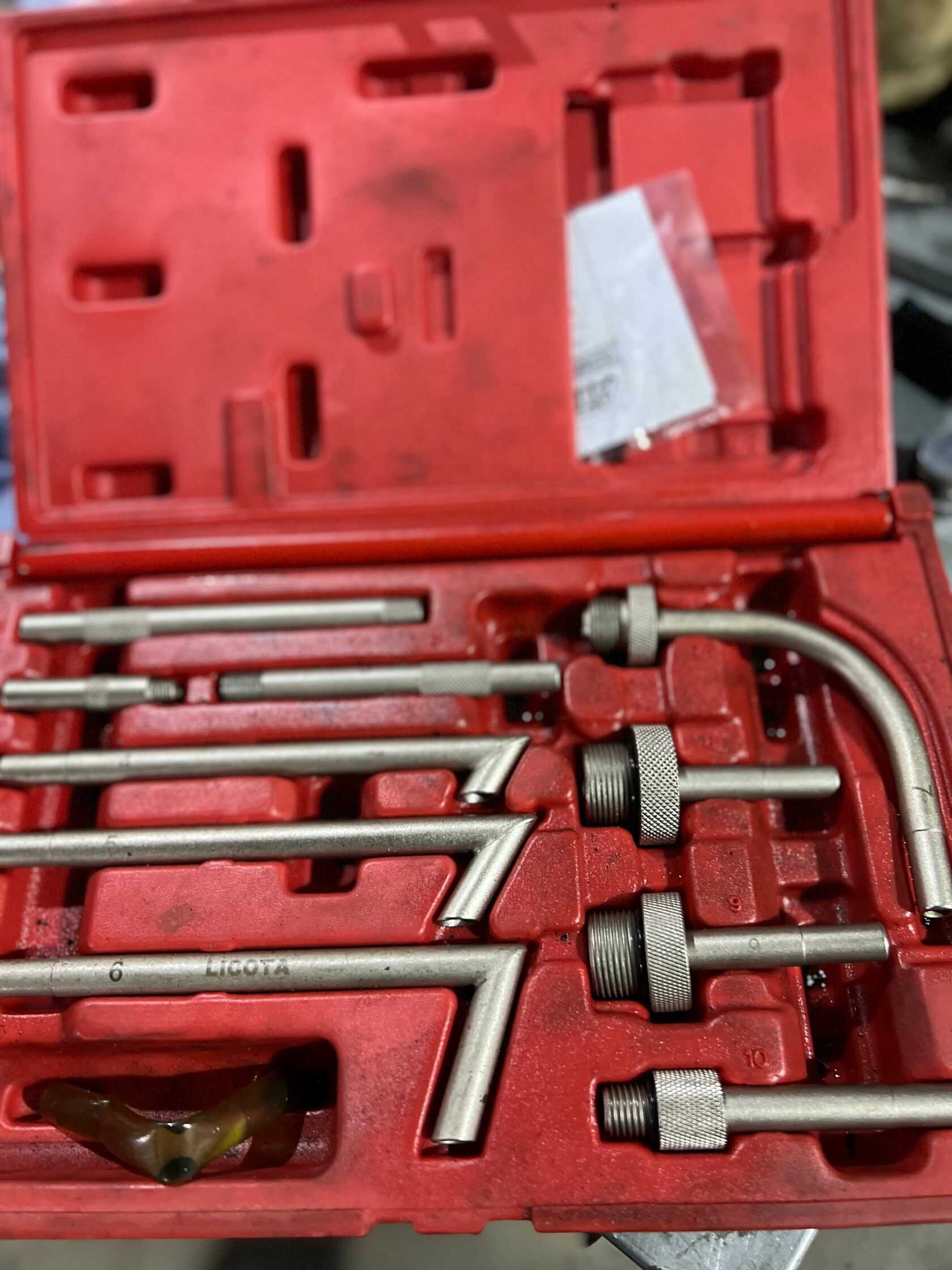 Спецадаптер Подключение адаптера для заправки масла