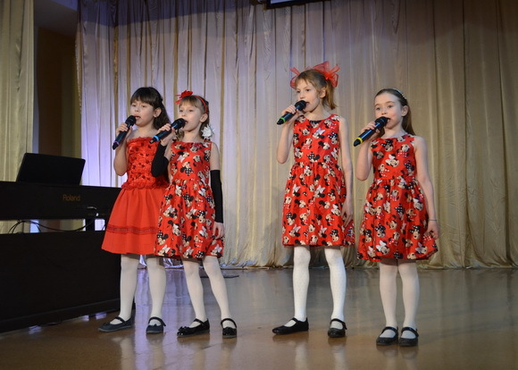 уроки вокала для детей,уроки вокала для взрослых,детский вокальный ансамбль