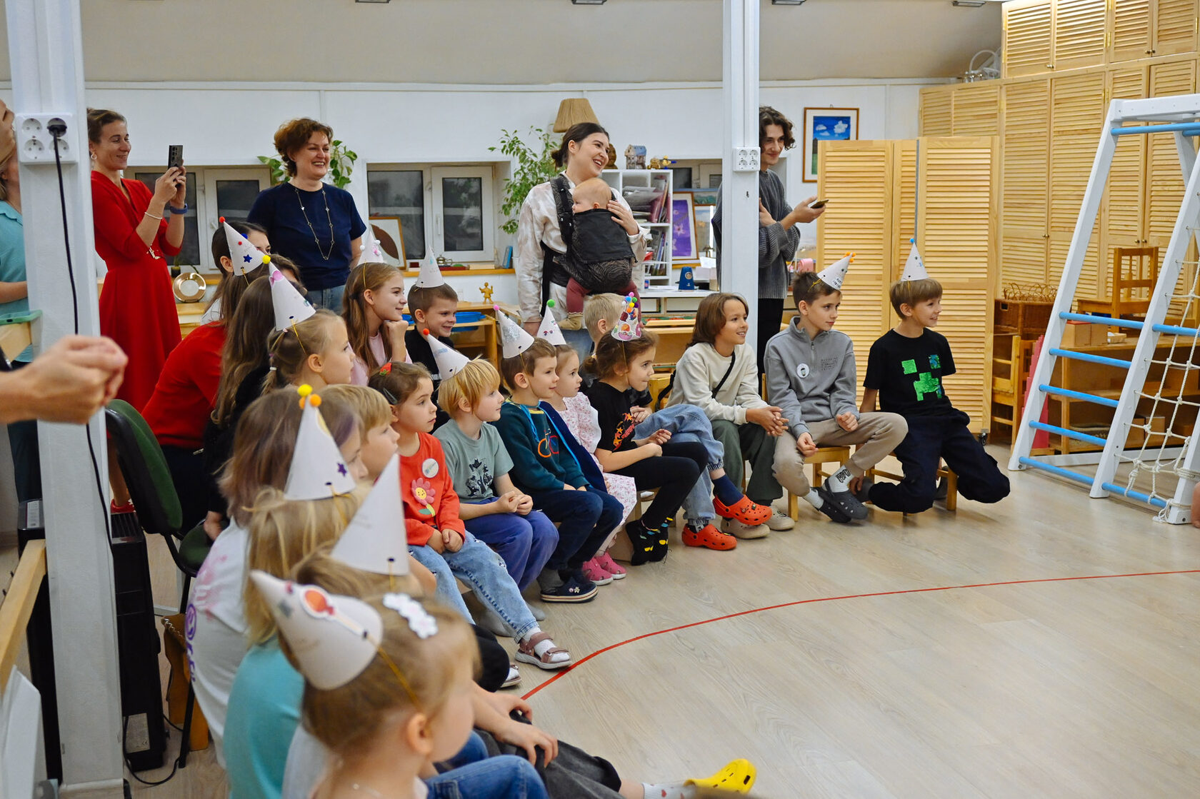 День рождения Семейного клуба Фонарик метро Преображенская площадь Монтессори