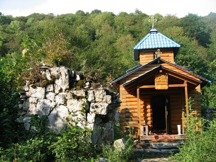 Топ 10 святых мест в Абхазии — православные церкви, храмы и монастыри