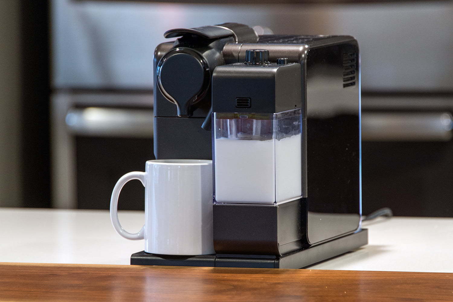 Nespresso Latissima Touch - Кофедома.ру