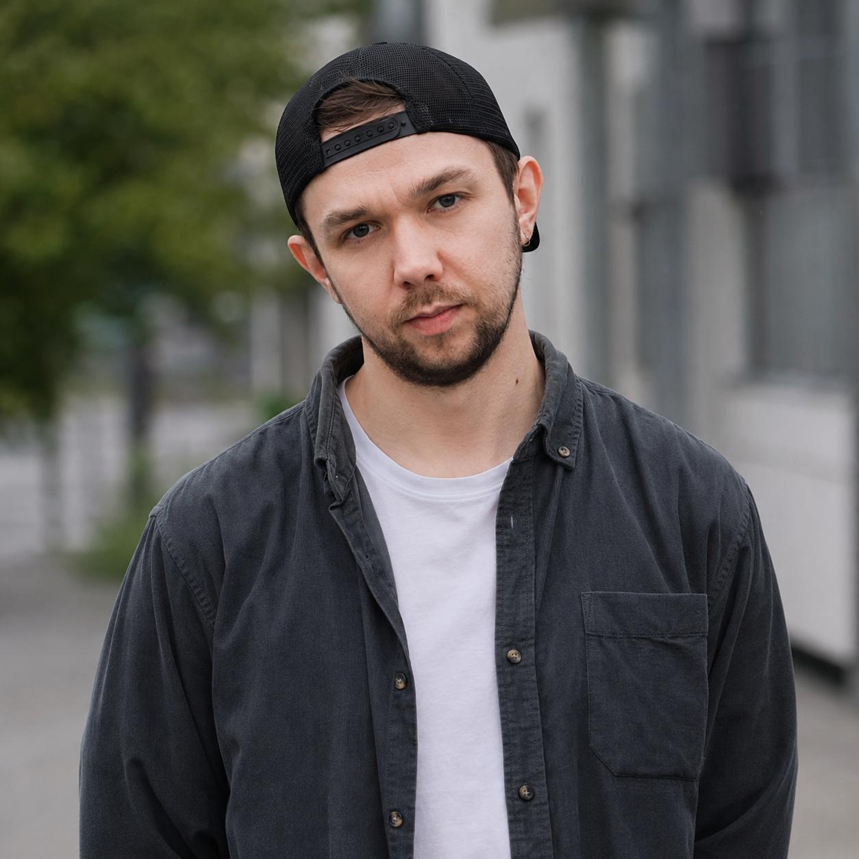 Павел — Co-Founder KENJAL