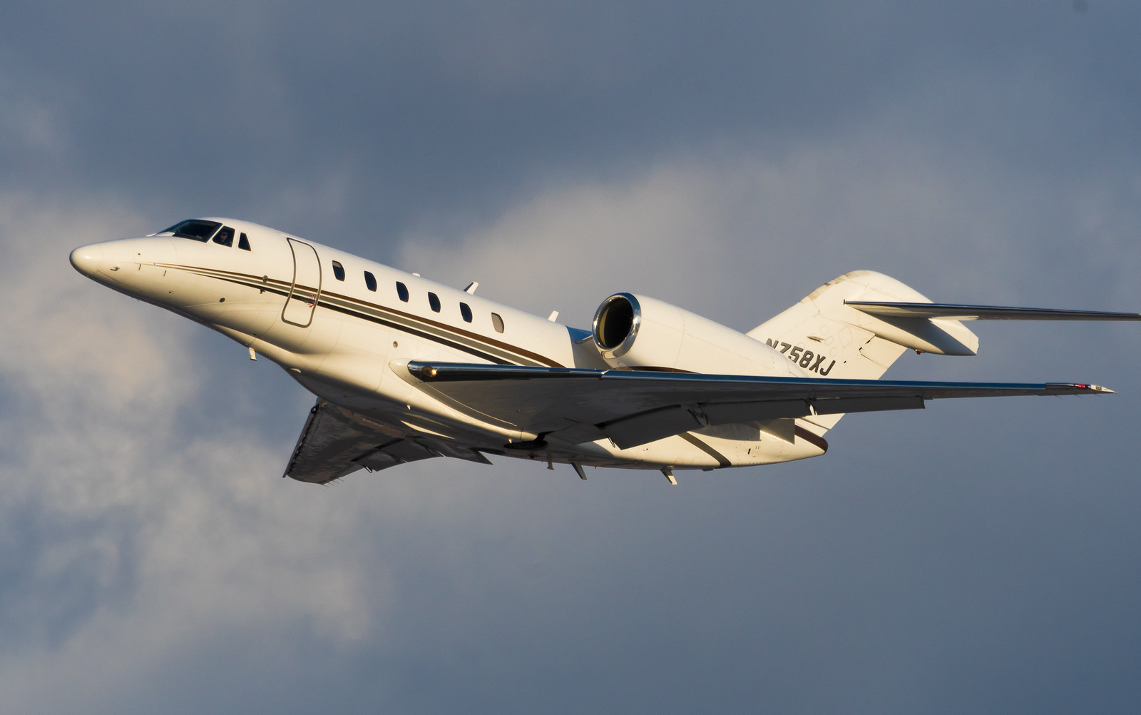 Частный самолёт Cessna Citation X+