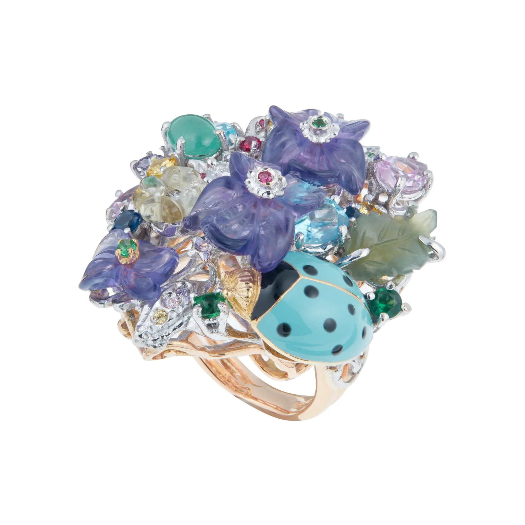 Услуги предметной съемки ювелирных изделий