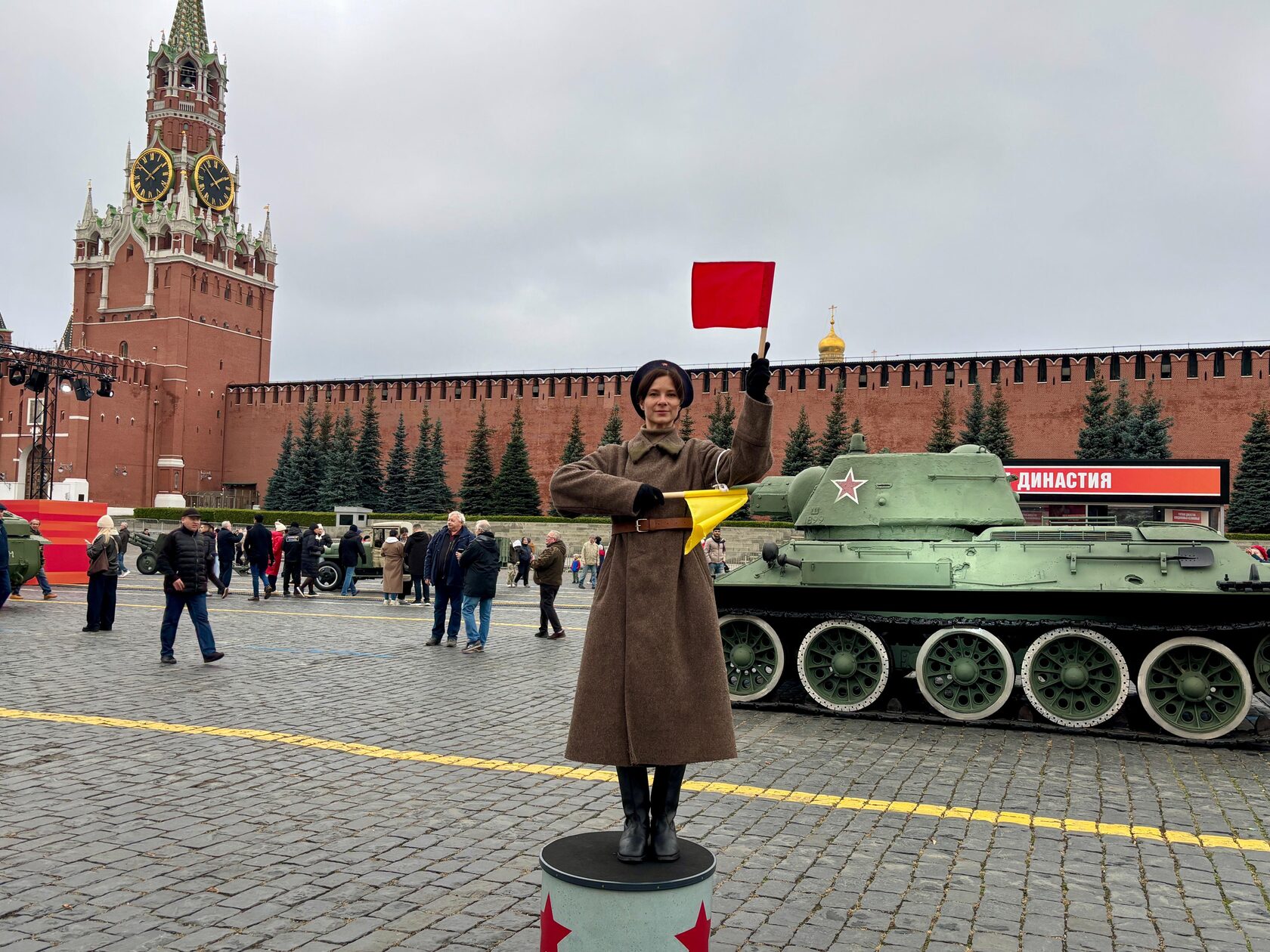 Встреча в Третьяковской галерее, посвященная обороне Москвы в Великой Отечественной войне