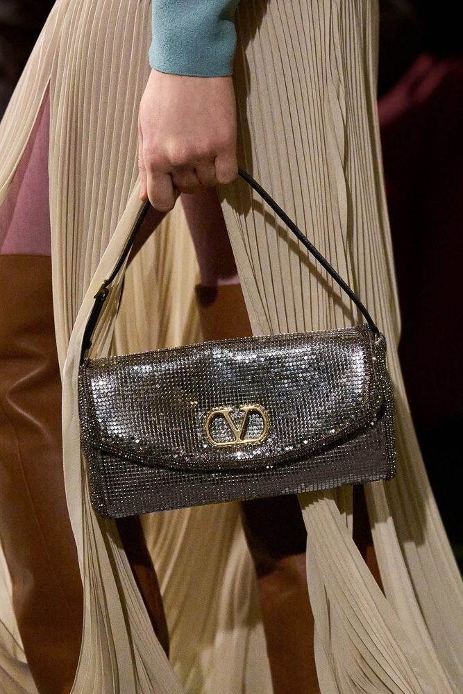 Valentino осень 2026 Сумки 27