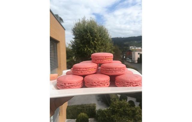 Работа: Морозова Виолета, курс «Macarons 2.0»