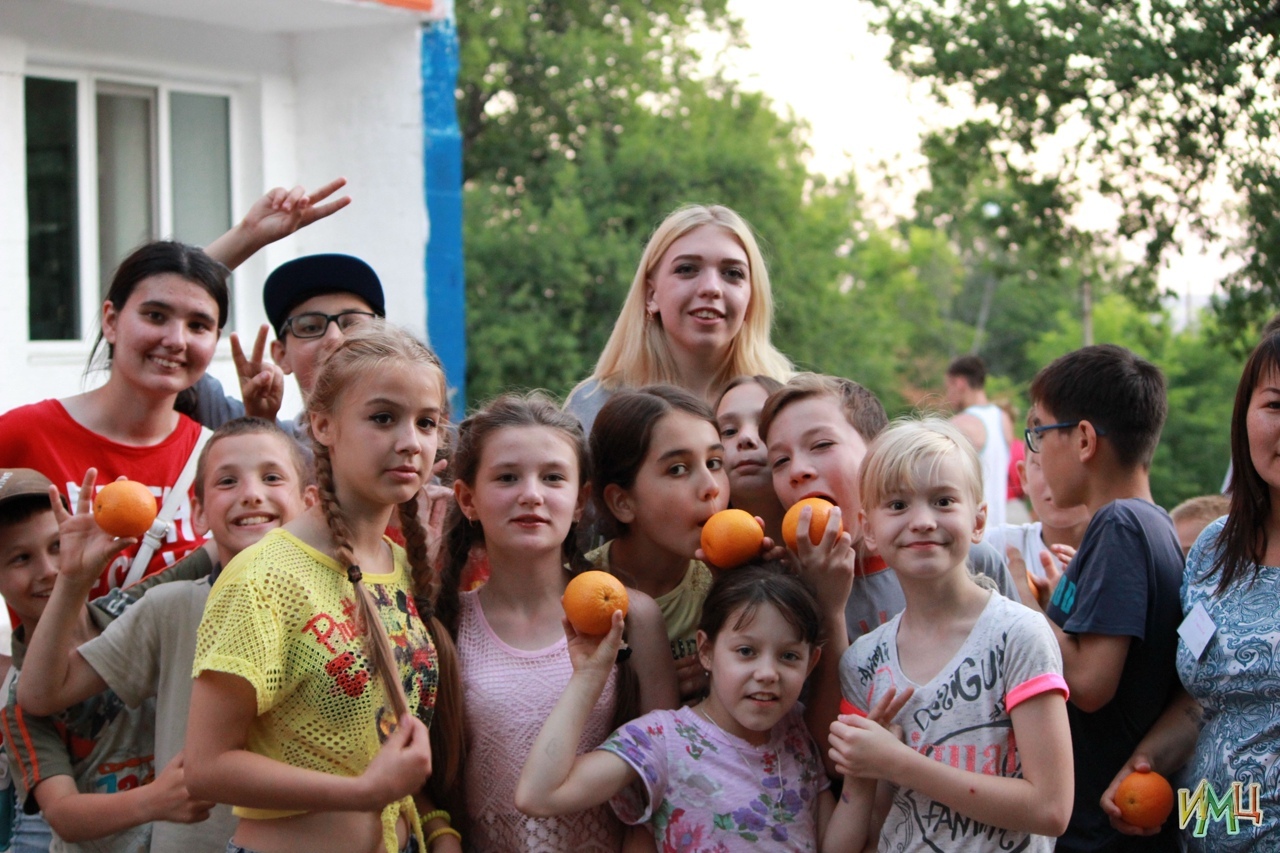 В каком городе лагерь. Детский оздоровительный лагерь зеленые Дубки. Зелёные Дубки лагерь Нижегородская область. Дол зеленые Дубки Кумертау. Дол Дубки в Кумертау.