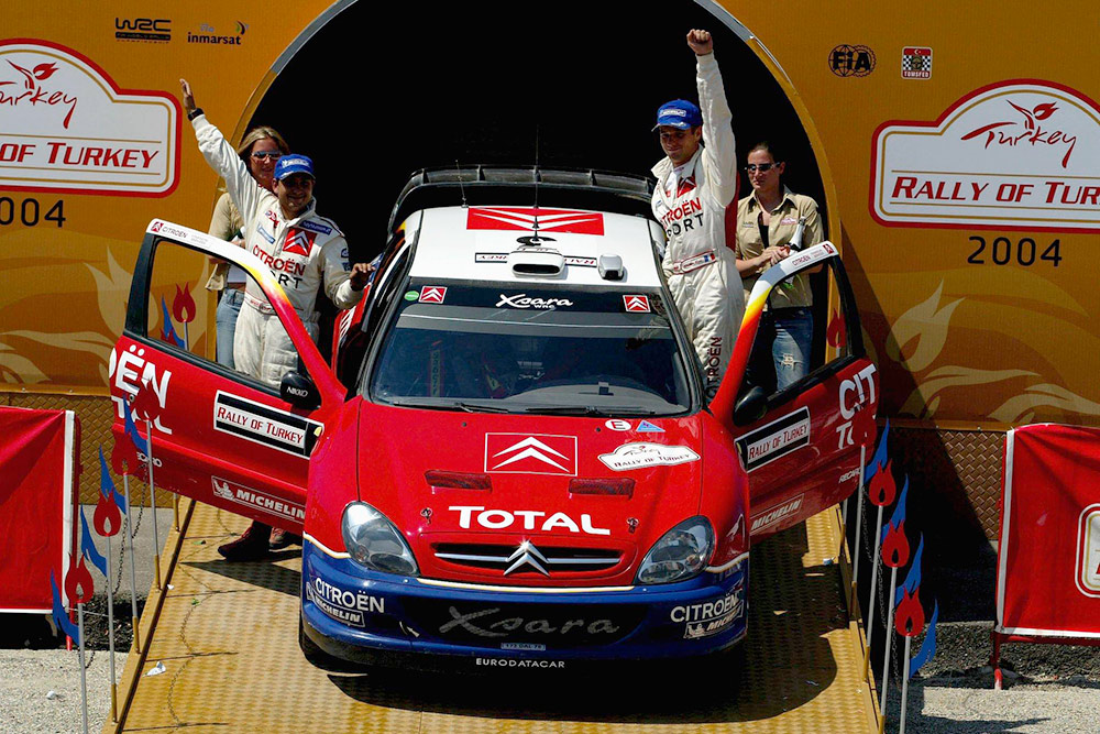 Победители ралли Турция 2004 Себастьен Лёб и Даниэль Элена, Citroën Xsara WRC (173 DAL 78)