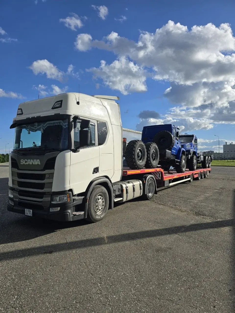 Scania с подъёмниками