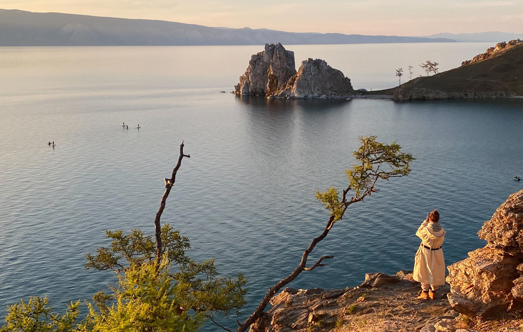 Байкал самое. Байкал сейчас. Золотая осень на Байкале. Фотосессия на Байкале в ноябре.