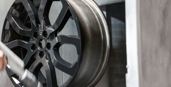 нанесение лака на авто диск