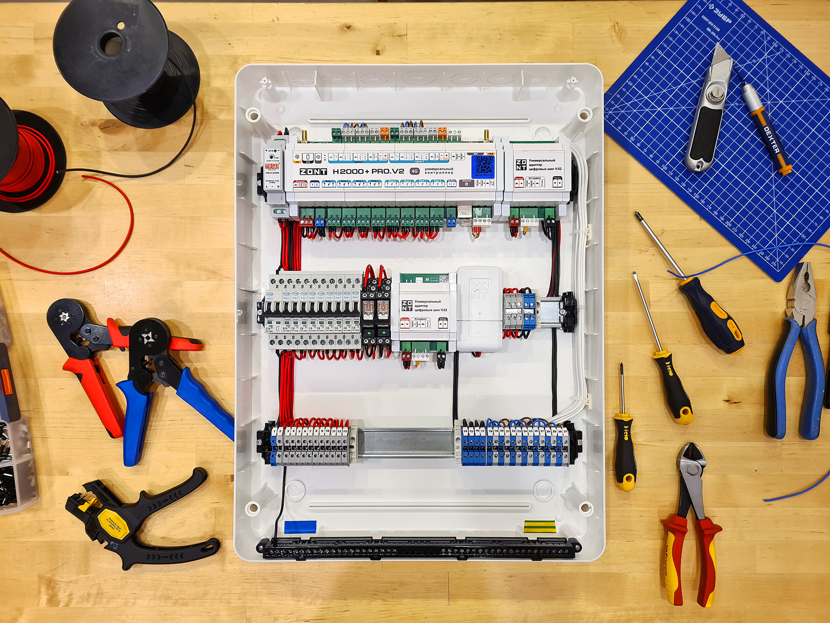 Щит Zont h2000 pro v2 собранный для самостоятельной установки в Московской области 