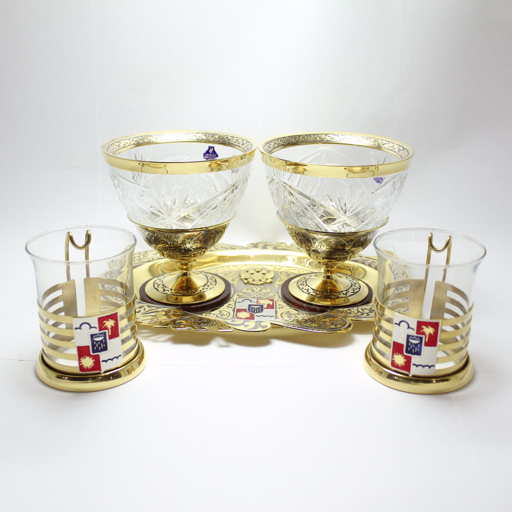 хрустальный на основе каких событий