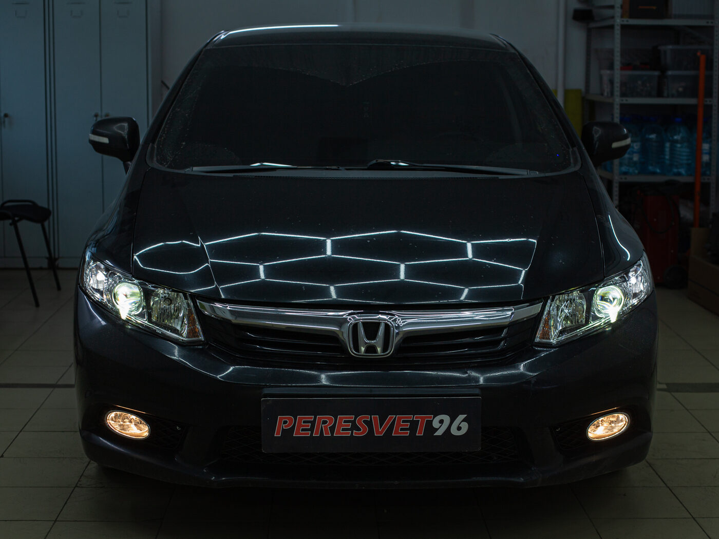 Honda Civic — установка Bi-LED линз в рефлекторные фары