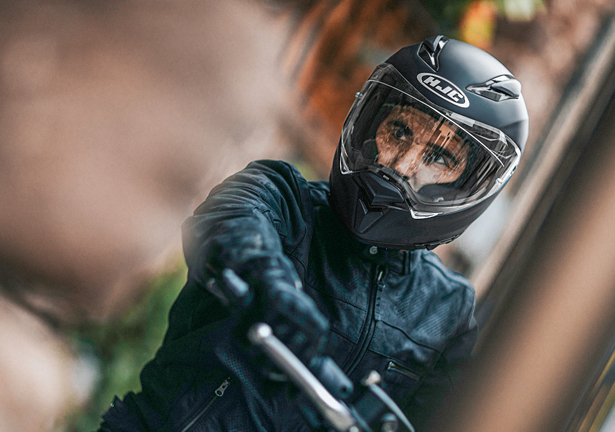 セキュリティ・セーフティ HJC F 70 Carbon(Size:L59/60) Шлем HJC F70 — купить с доставкой по России