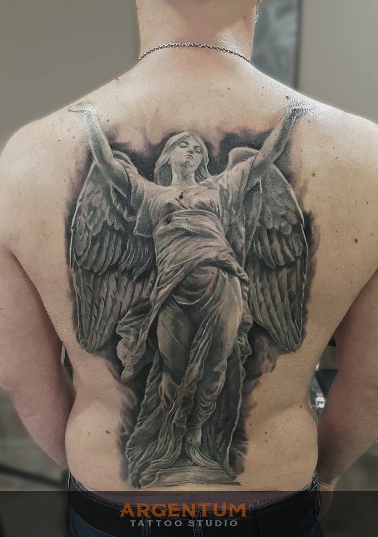 Татуировки на спине - фото тату для мужчин и девушек в галерее | Tattoo Academy
