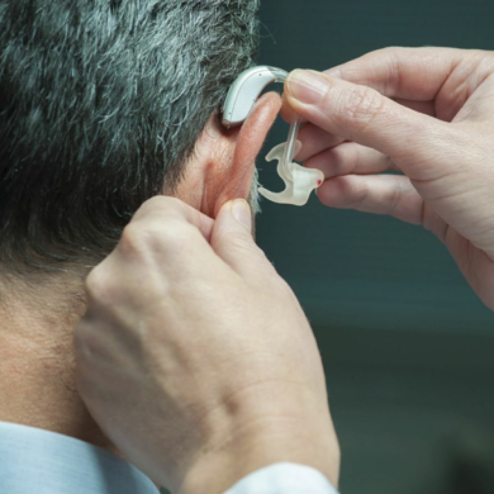 Как получить или купить слуховой аппарат?