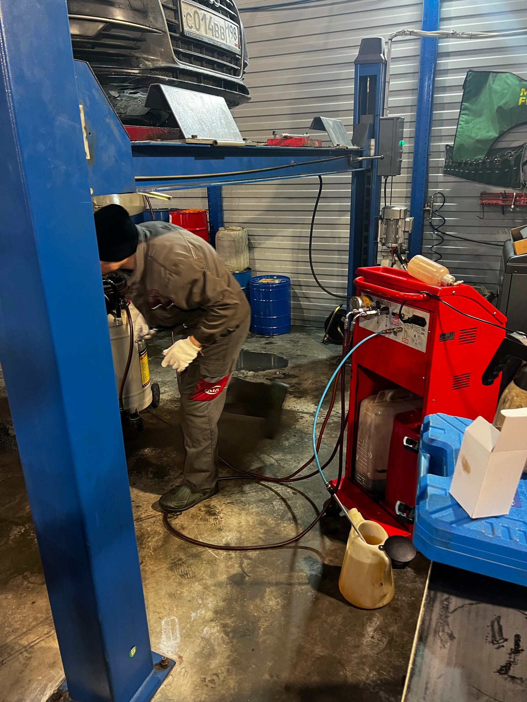 Заливка масла Заливка масла Motul Multi DCTF