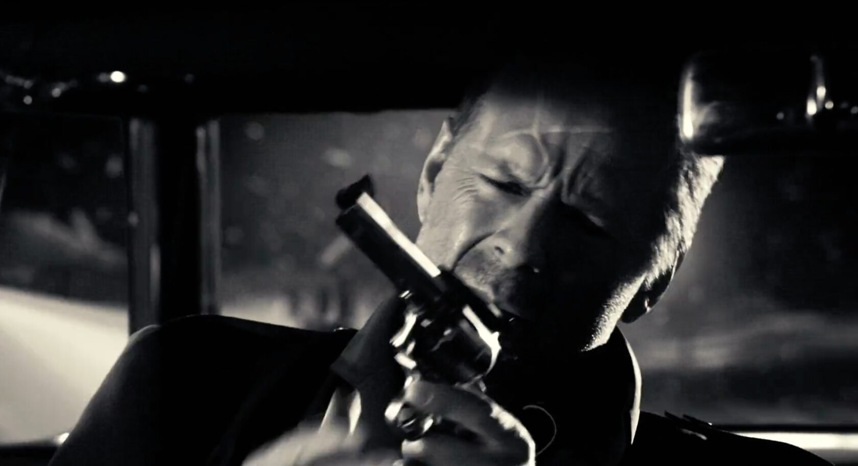 Город Грехов - кадры - цвет в кино