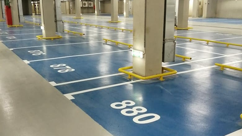 наливной пол для паркинга