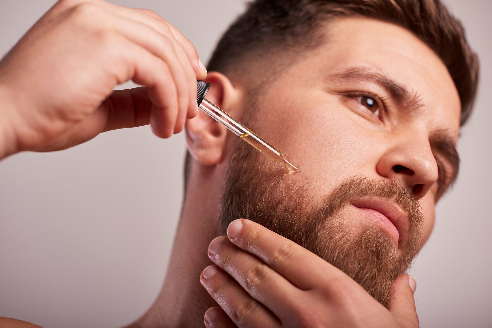 Как отрастить бороду с помощью миноксидила