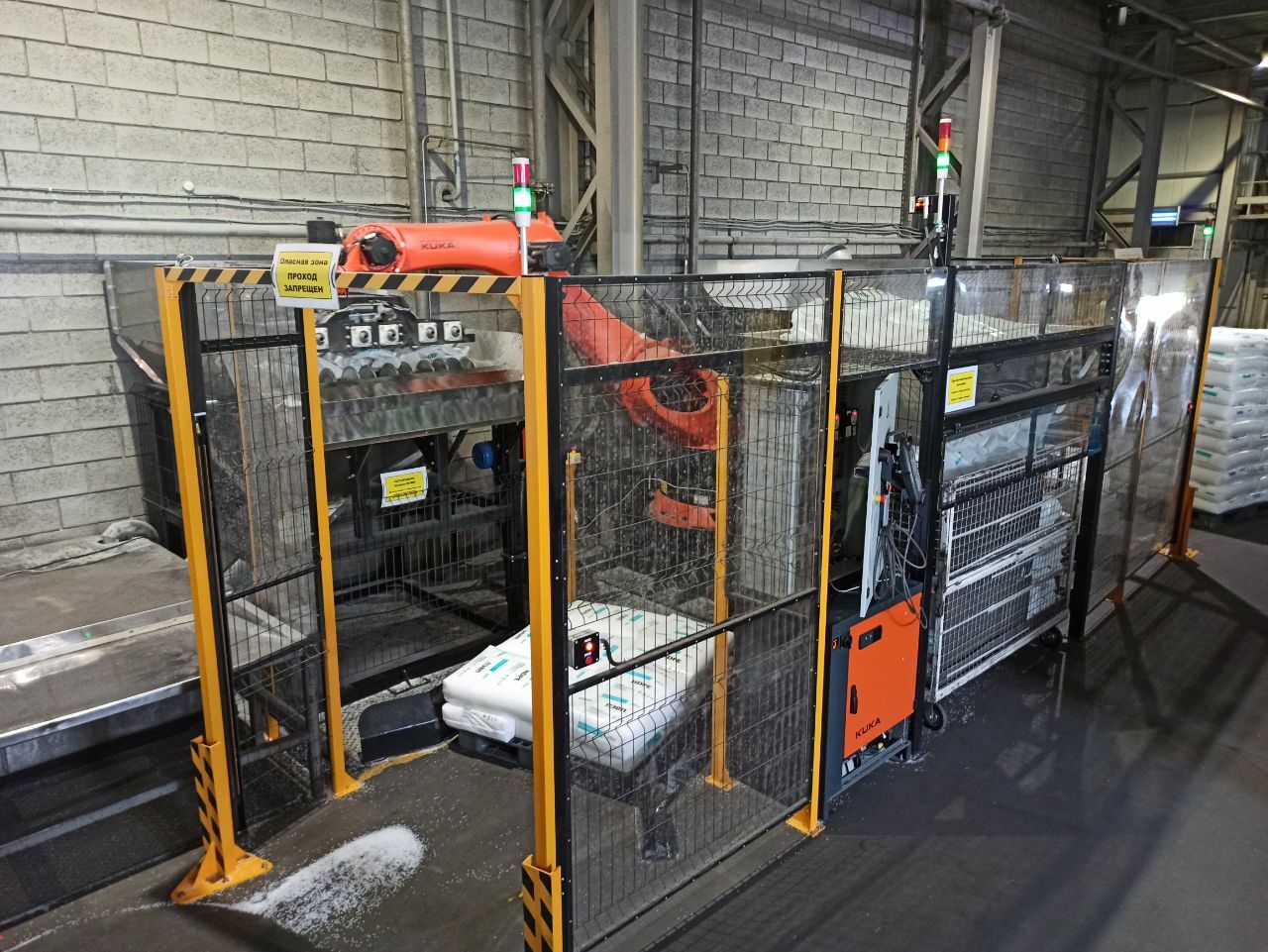 Роботизация растарки мешков с полипропиленом на производстве БОПП ...