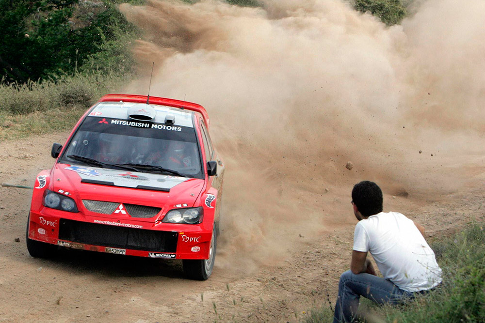 Дани Сола и Хавьер Амиго, Mitsubishi Lancer WRC 04 (KX53 BKO), ралли Акрополь 2004