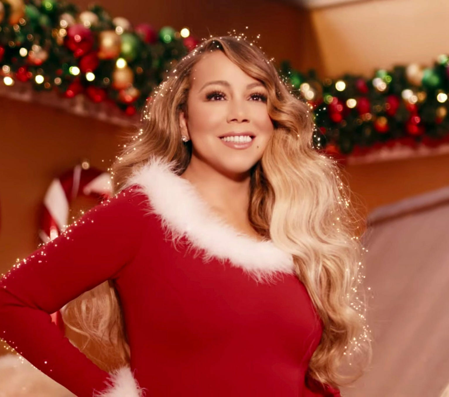 Клипы песни новый год. All i want for Christmas is you Мэрайя Кэри. Мэрайя Кэри Новогодняя. Mariah Carey Рождество. Мэрайя Кэри Рождество.