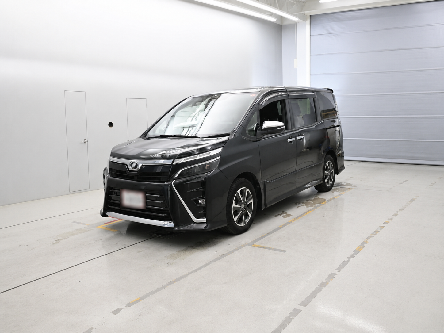 TOYOTA VOXY ZS KIRAMEKI 2