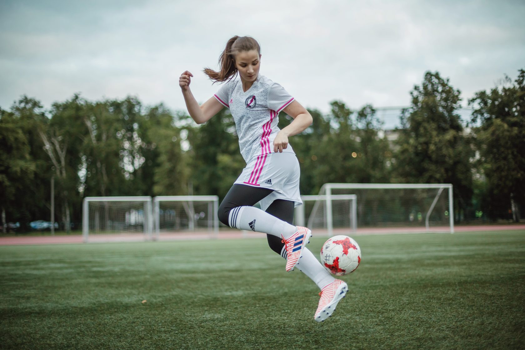 Женская школа футбола GirlPower