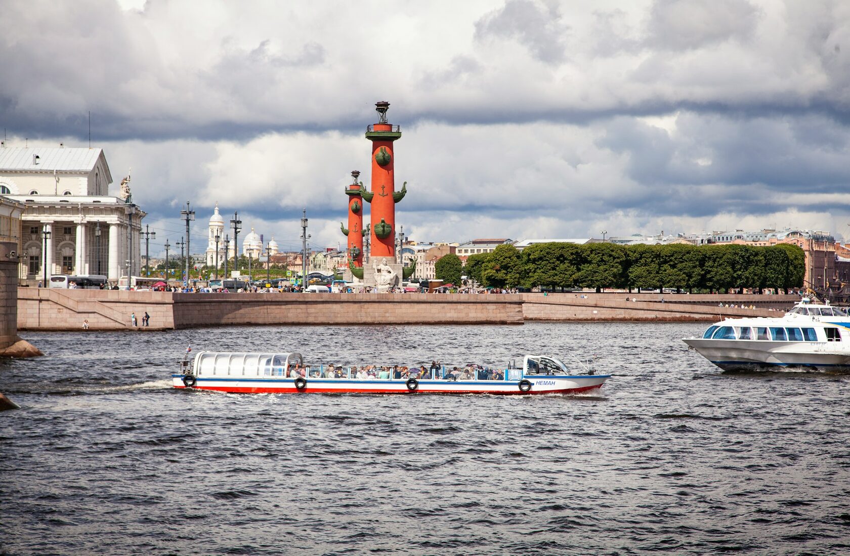 Река Нева, Россия, Санкт-Петербург, Василеостровский район