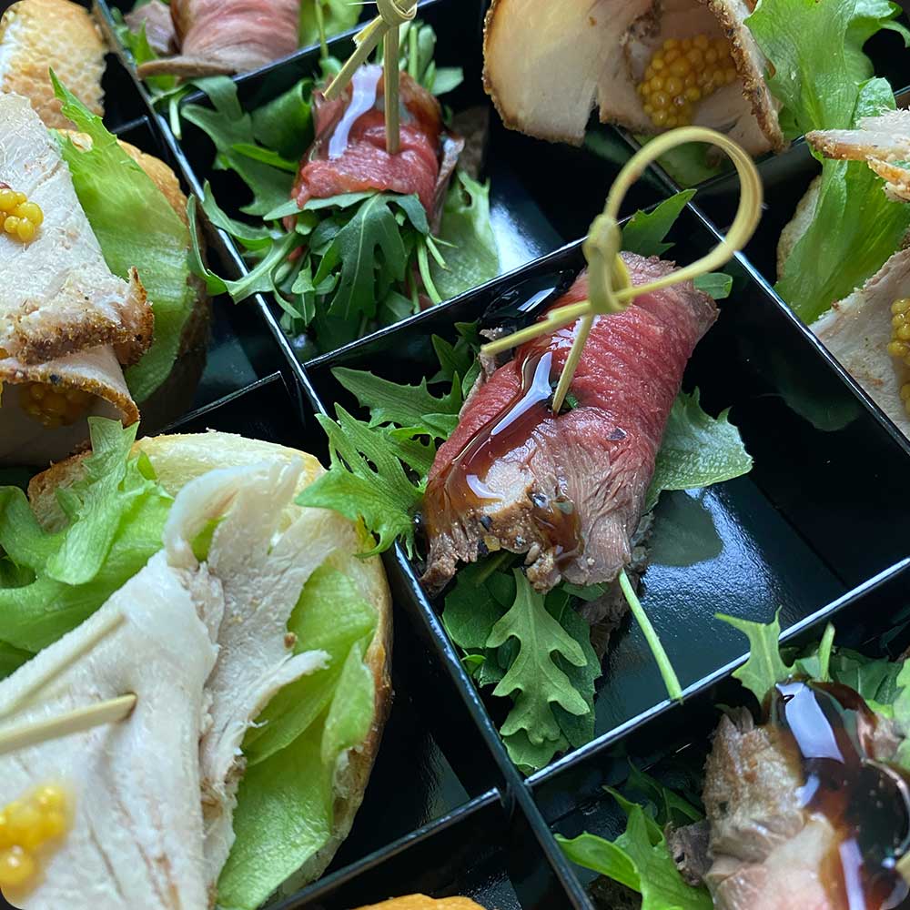 фурсет брускетта с ростбифом