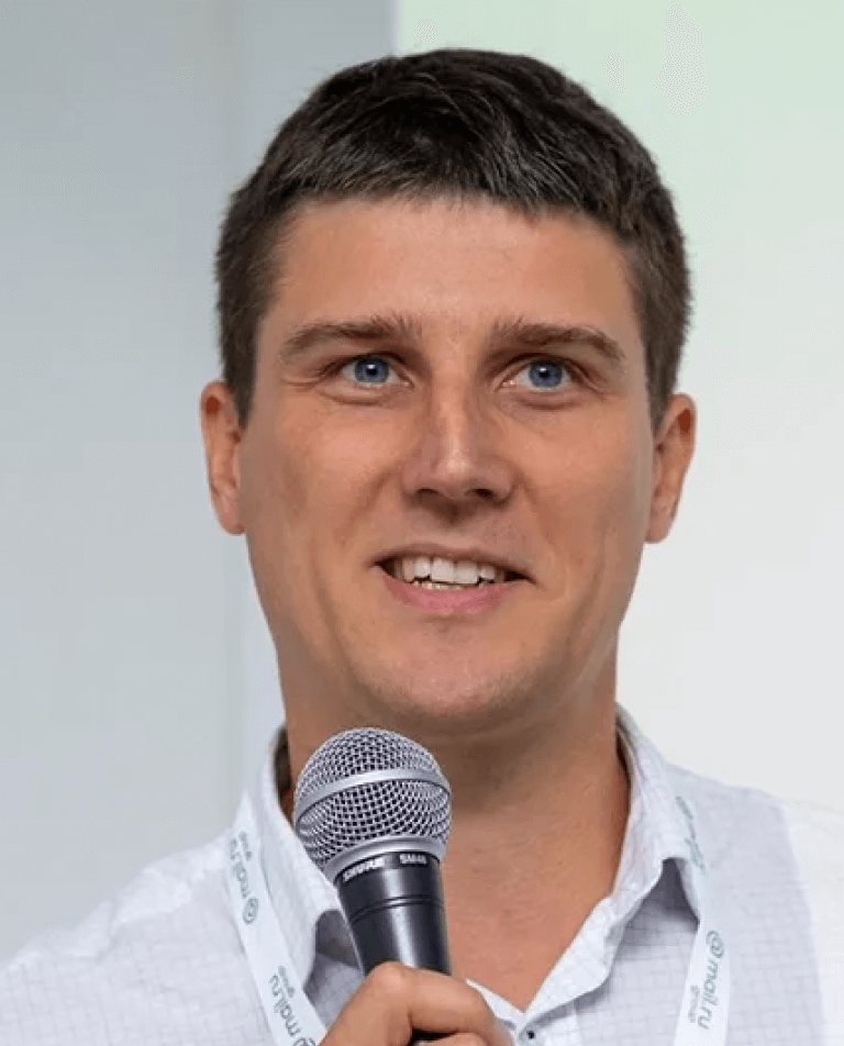 Дмитрий Фролов