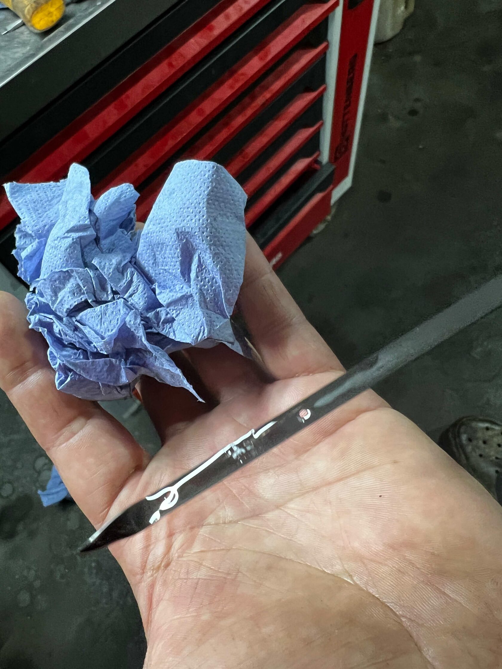 Контроль уровня по щупу