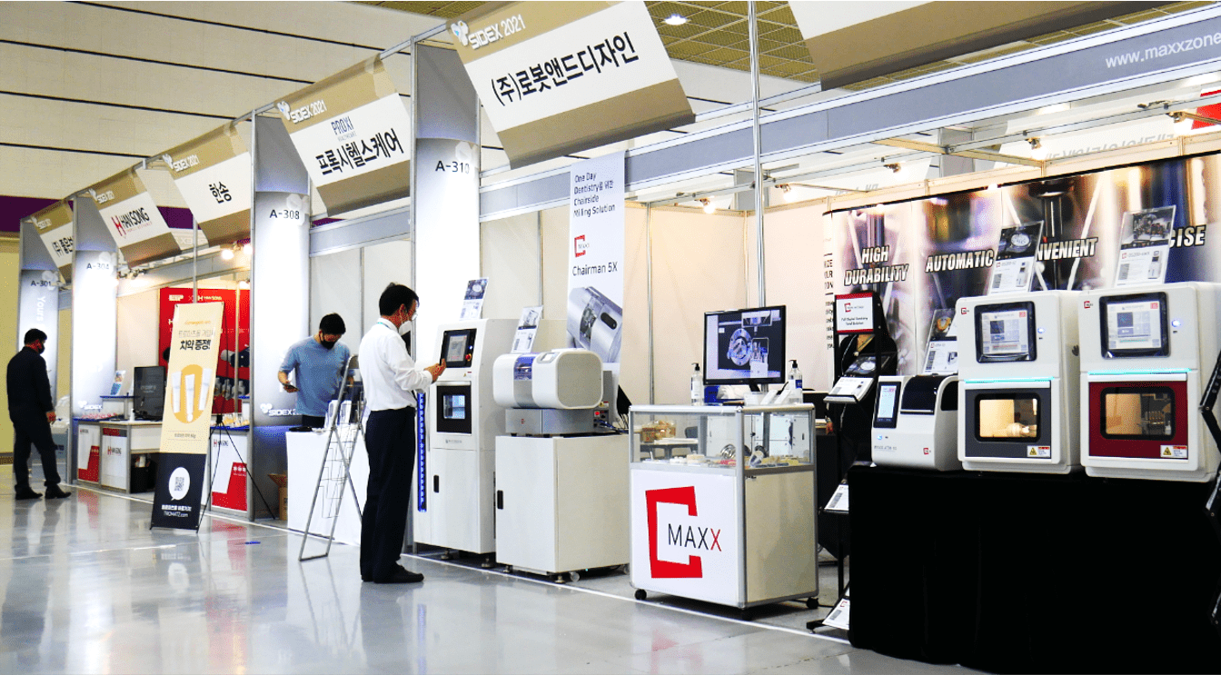 Robots and Design booth at SIDEX 2021