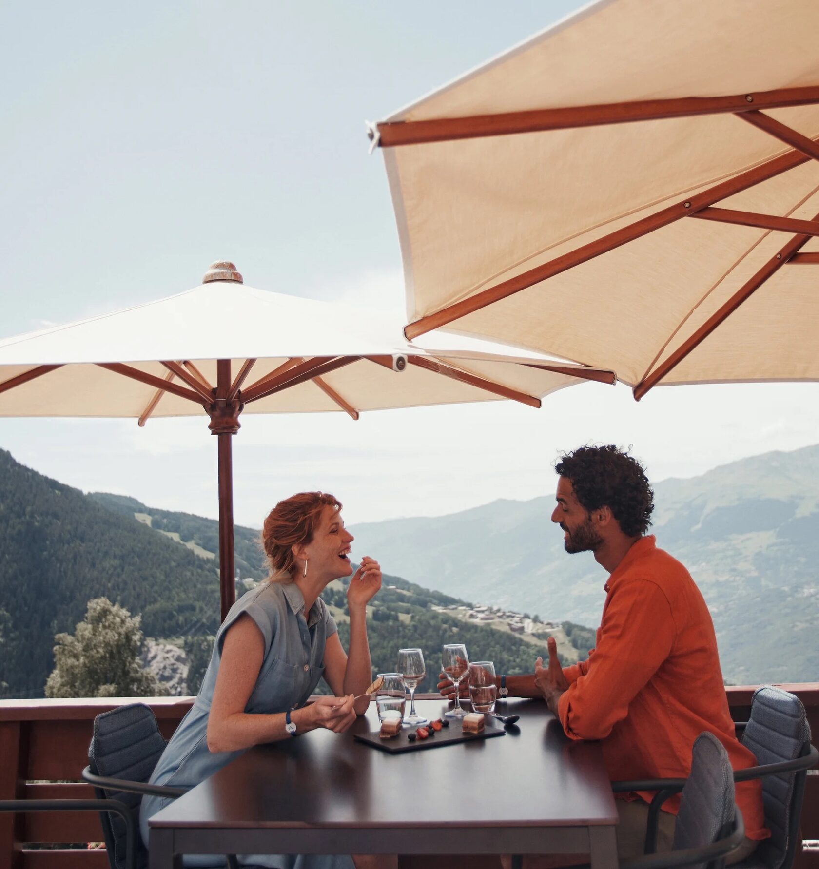 Ресторан Club Med Peisey-Vallandry на террасе