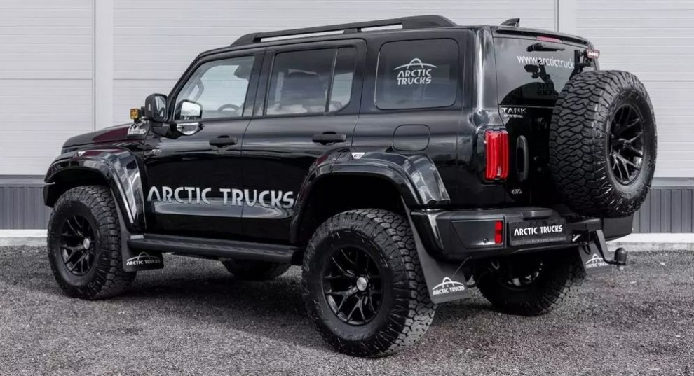  Без компромиссов. Arctic Trucks узаконил три внедорожные версии Tank 300